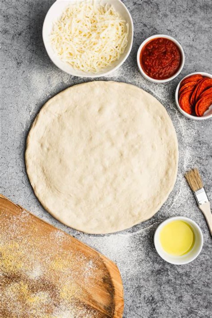 How do you make a good homemade pizza?
