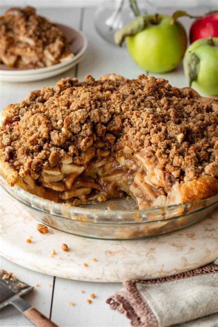 How would you describe an apple crumble?